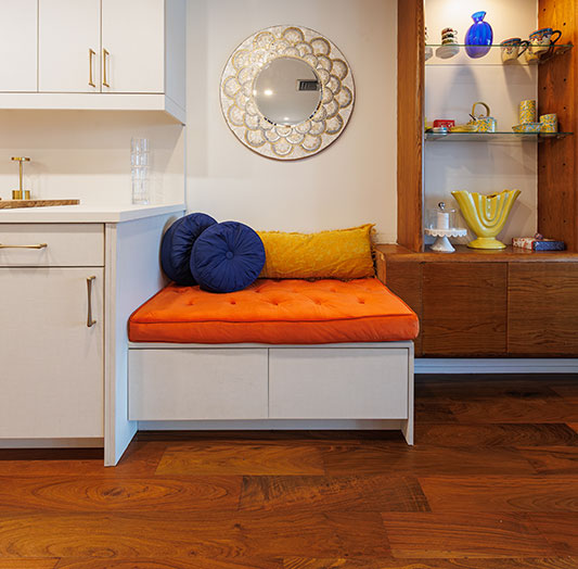 image of Honolulu condo that received home makeover with flooring and countertops from Pacific American Lumber.